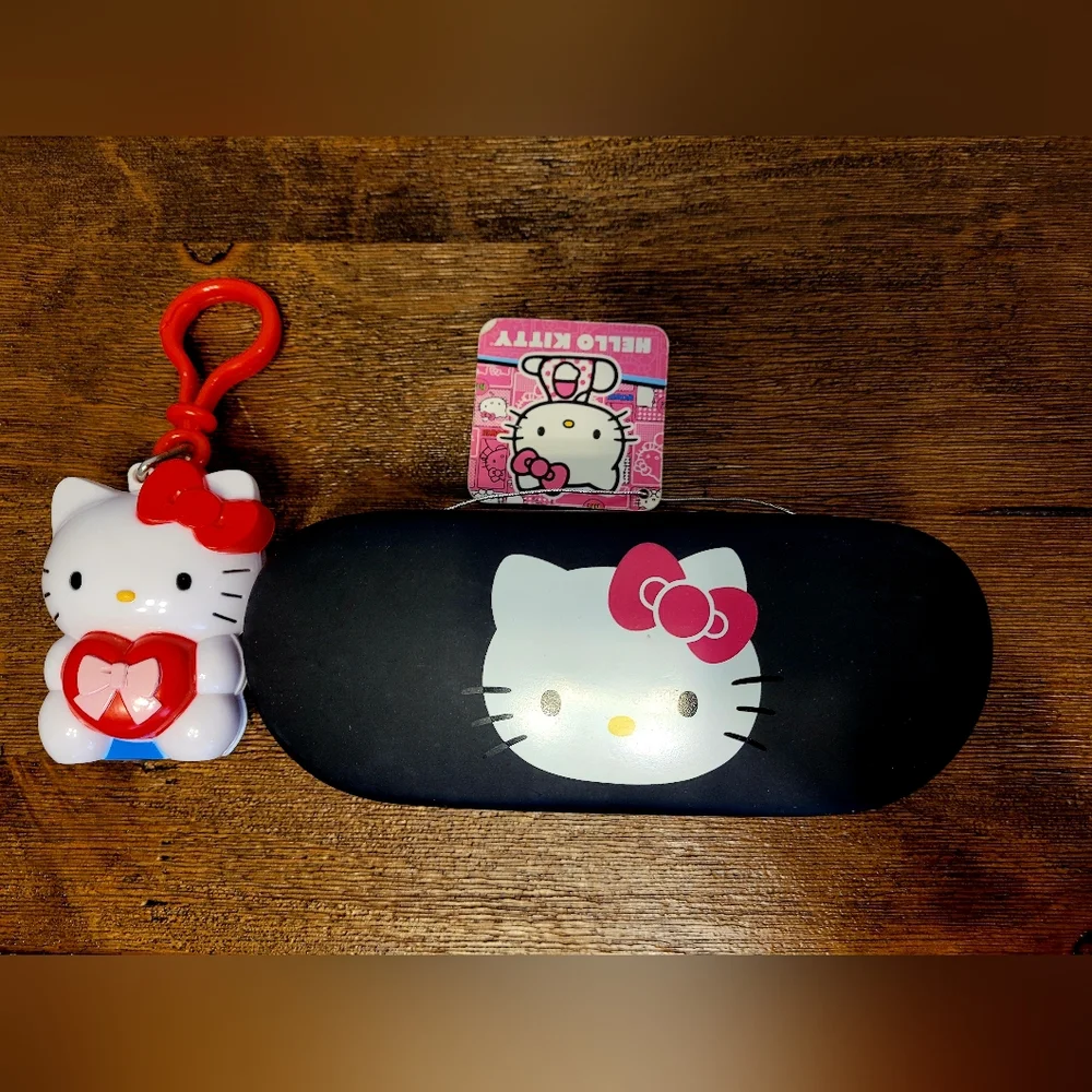 Hello Kitty Sunglasses Case Free Key Chain
